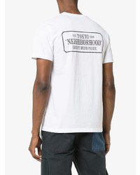 weißes und schwarzes bedrucktes T-Shirt mit einem Rundhalsausschnitt von Neighborhood