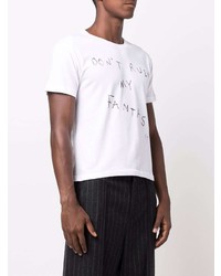 weißes und schwarzes bedrucktes T-Shirt mit einem Rundhalsausschnitt von Ludovic De Saint Sernin