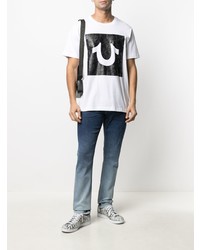 weißes und schwarzes bedrucktes T-Shirt mit einem Rundhalsausschnitt von True Religion