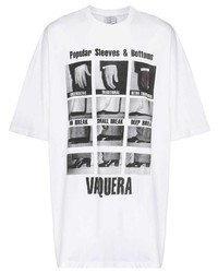 weißes und schwarzes bedrucktes T-Shirt mit einem Rundhalsausschnitt von Vaquera