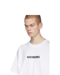 weißes und schwarzes bedrucktes T-Shirt mit einem Rundhalsausschnitt von Vetements