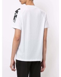 weißes und schwarzes bedrucktes T-Shirt mit einem V-Ausschnitt von Ea7 Emporio Armani