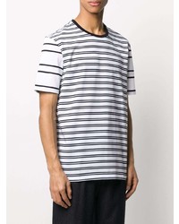 weißes und schwarzes horizontal gestreiftes T-Shirt mit einem Rundhalsausschnitt von BOSS