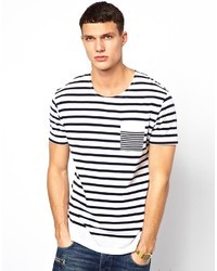 weißes und schwarzes horizontal gestreiftes T-Shirt mit einem Rundhalsausschnitt von Selected