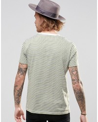 weißes und schwarzes horizontal gestreiftes T-Shirt mit einem Rundhalsausschnitt von Asos