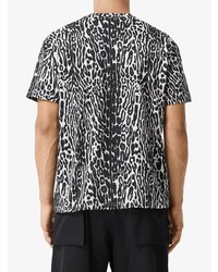 weißes und schwarzes T-Shirt mit einem Rundhalsausschnitt mit Leopardenmuster von Burberry