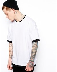 weißes und schwarzes T-Shirt mit einem Rundhalsausschnitt von Asos