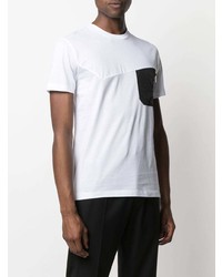 weißes und schwarzes T-Shirt mit einem Rundhalsausschnitt von Les Hommes