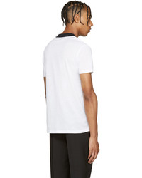 weißes und schwarzes T-Shirt mit einem Rundhalsausschnitt von Alexander McQueen