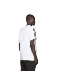 weißes und schwarzes T-Shirt mit einem Rundhalsausschnitt von adidas Originals